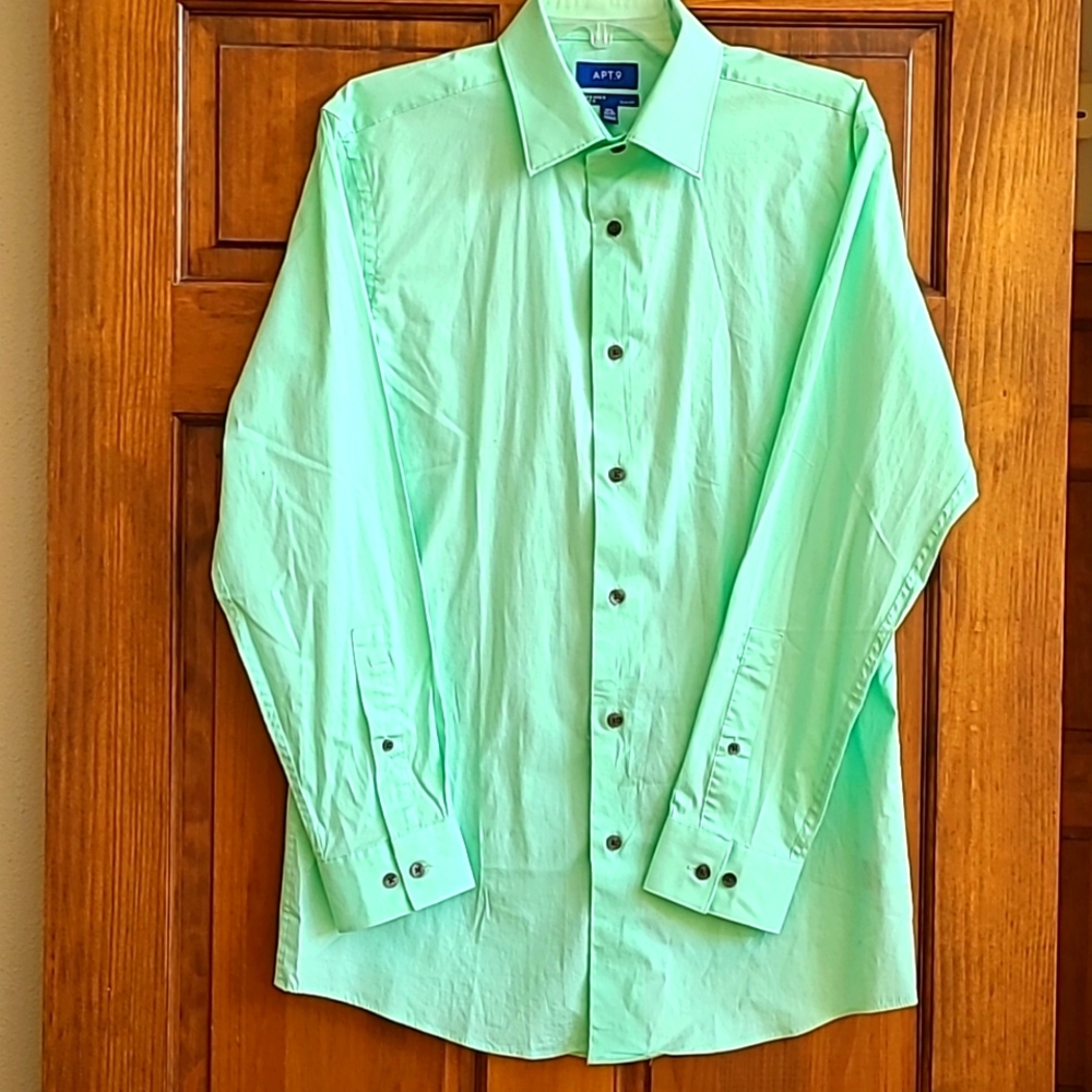 Apt. 9 Mens long sleeve dress shirt Sz 15 1/2, 32/33